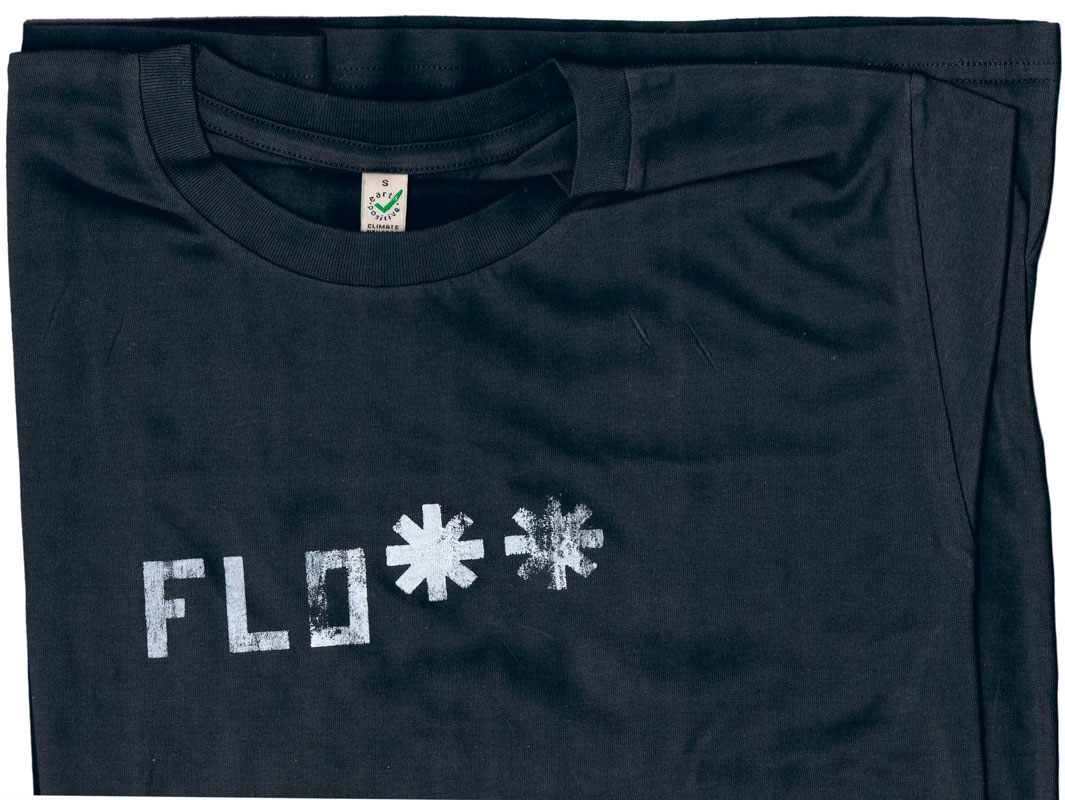 flo2stern-t-shirt-black